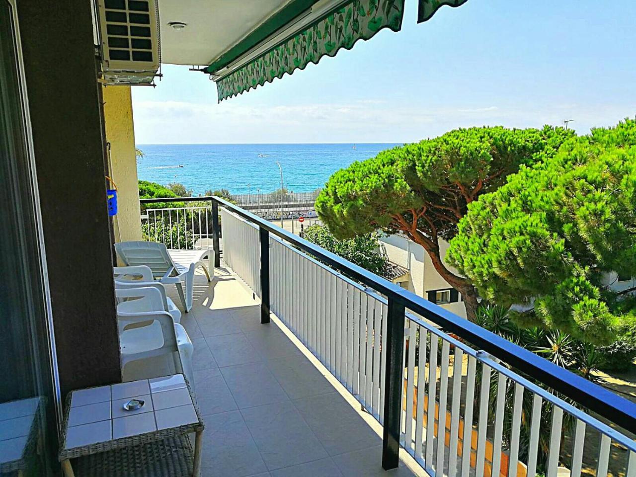 Apartment Llavaneres II Sant Andreu de Llavaneres Exterior photo